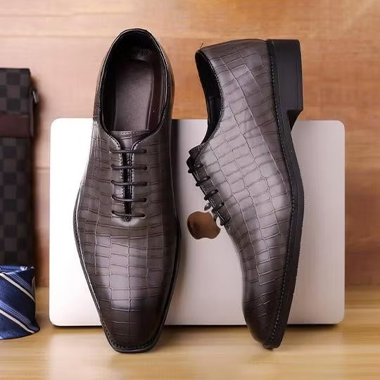 Chaussures habillées élégantes pour hommes