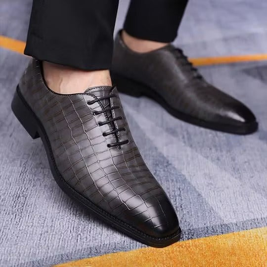 Chaussures habillées élégantes pour hommes